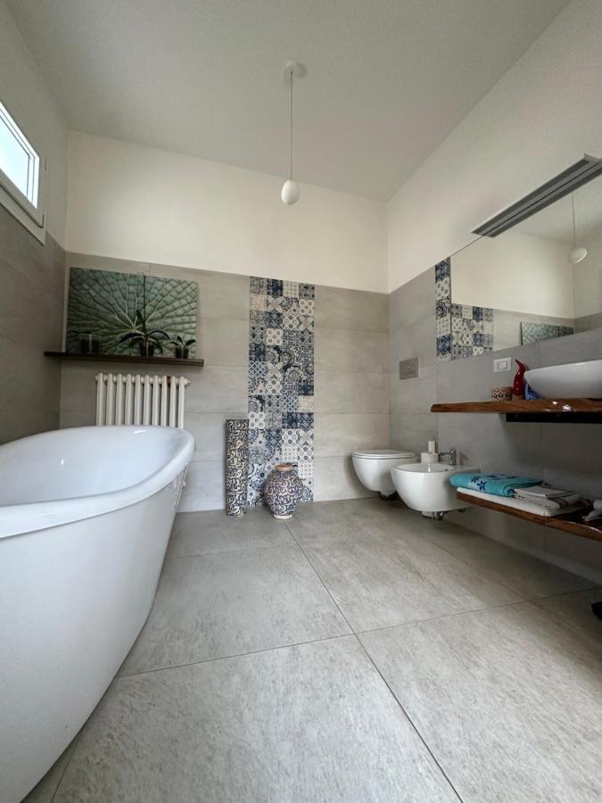 Charming Apt With Baroque View - Lecce Esterno foto